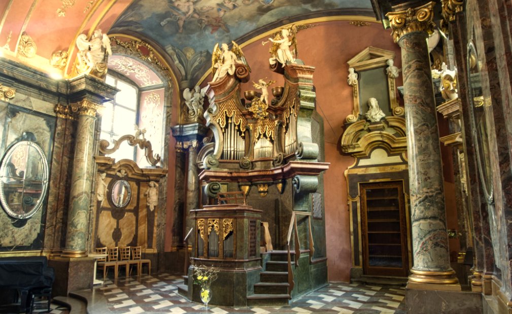 Klementinum - Mirror Chapel