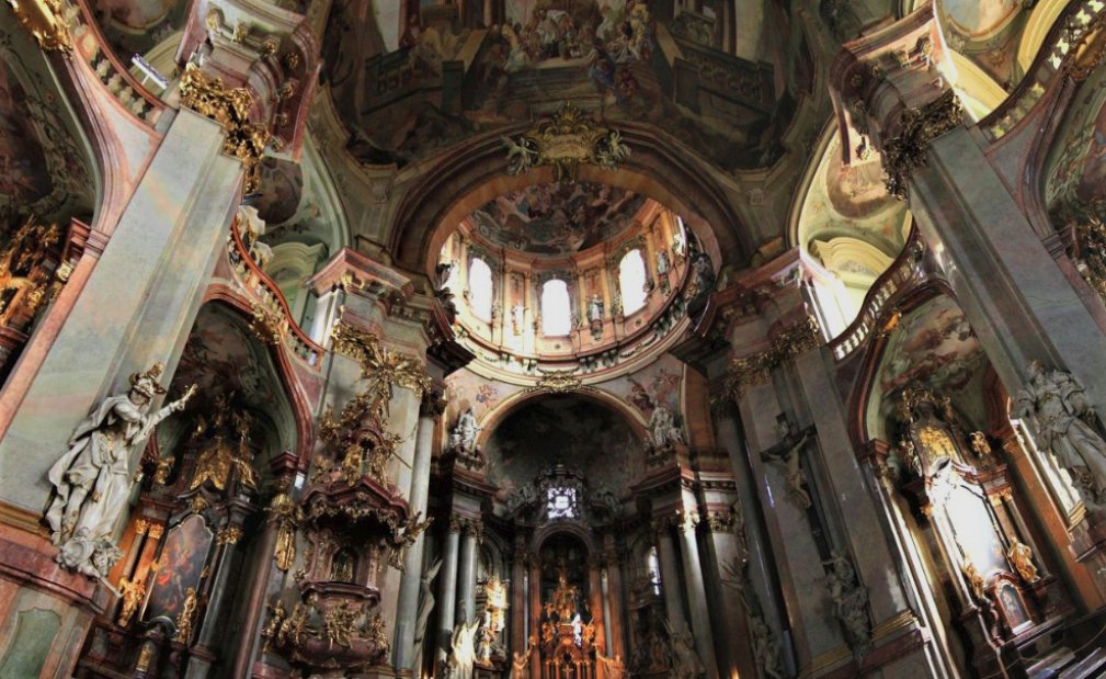 St. Nicholas Church - interior