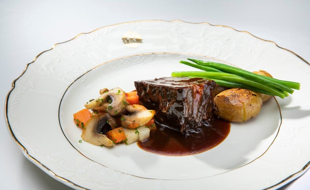 Main course of the Mozart Dinner beef menu